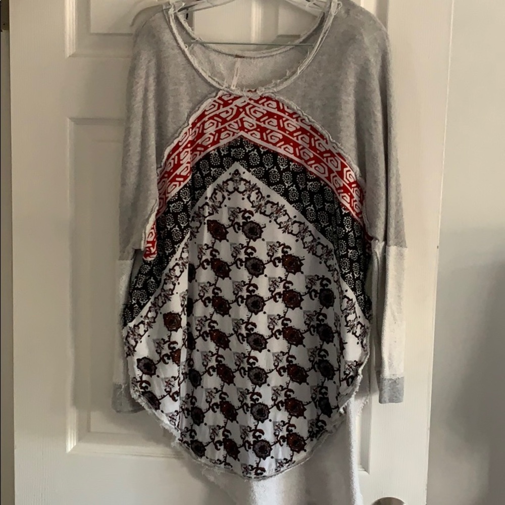 Sweatshirt/Blouse